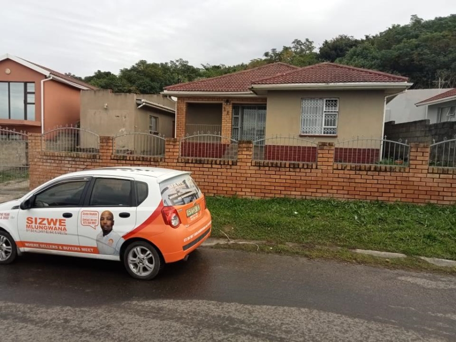 6 Bedroom Property for Sale in Braelyn Eastern Cape